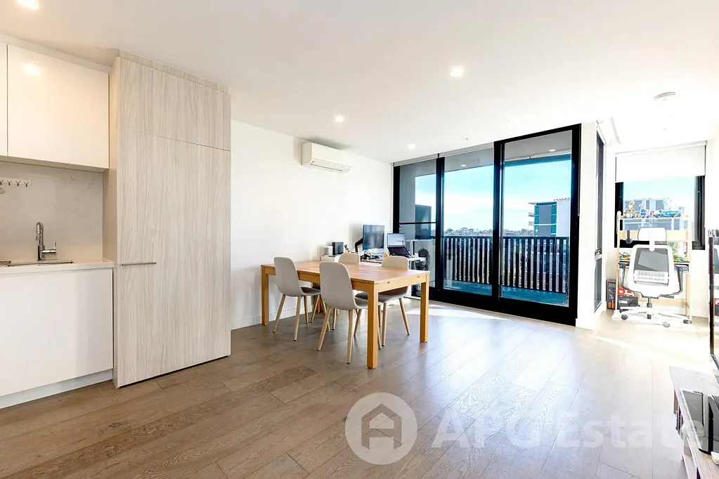 Box Hill 2房 Box Hill 市中心最佳现代生活 MODERN LIVING AT ITS BEST IN THE HEART OF BOX HILL