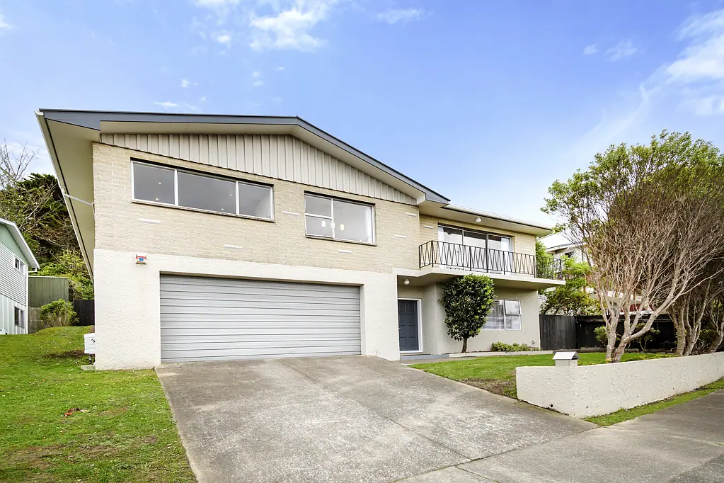 11 Camellia Terrace, Maungaraki, Lower Hutt, Wellington