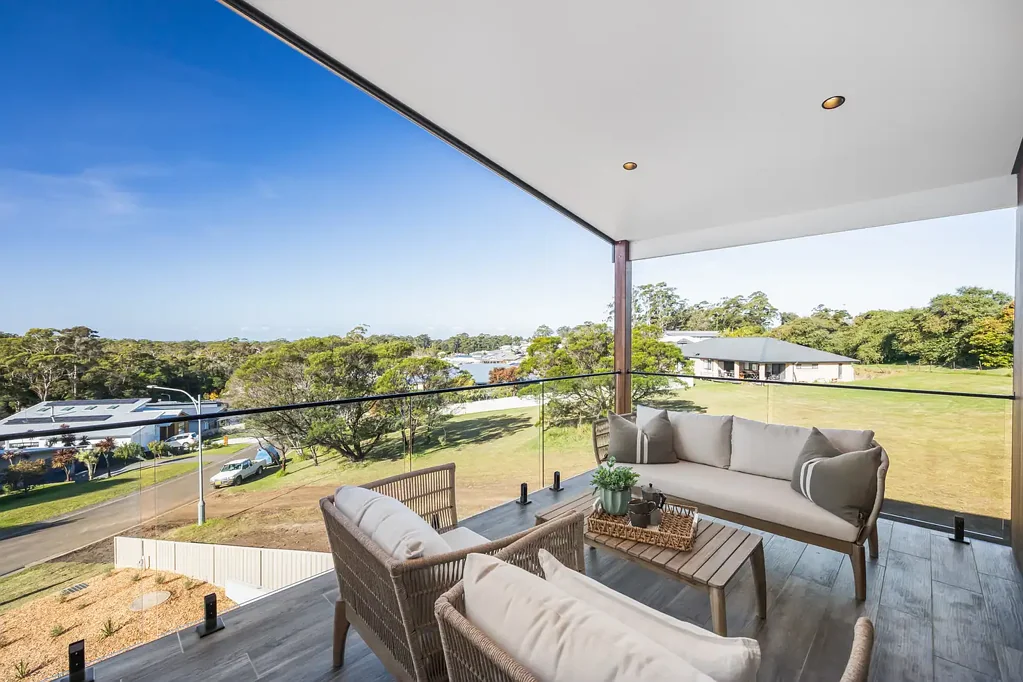 Mollymook 3ਬੈੱਡਰੂਮ Bespoke Coastal Luxury Between Beach, Golf & Village Charm