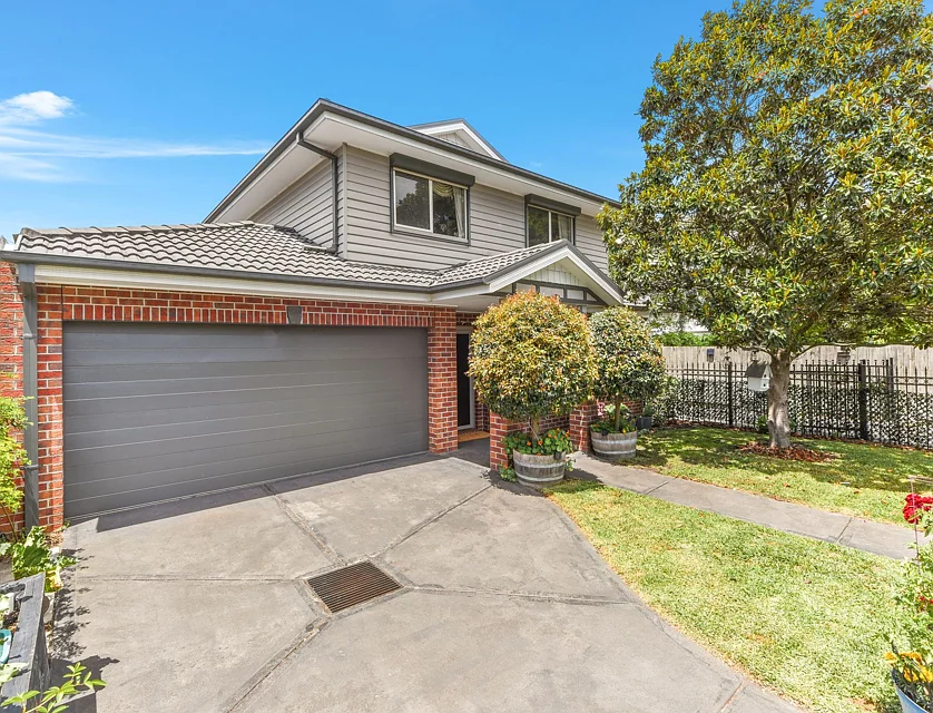 1/30 Woods Street, Beaconsfield, VIC 3807, 4 slaapkamers, 2 badkamers, House