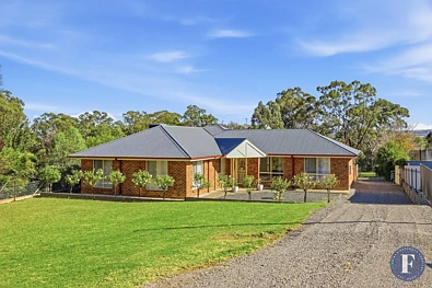 Cootamundra 4chambre The Complete Family Package - Space, Comfort & Versatility