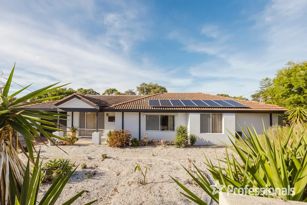 42 Warburton Avenue, Padbury, WA 6025
