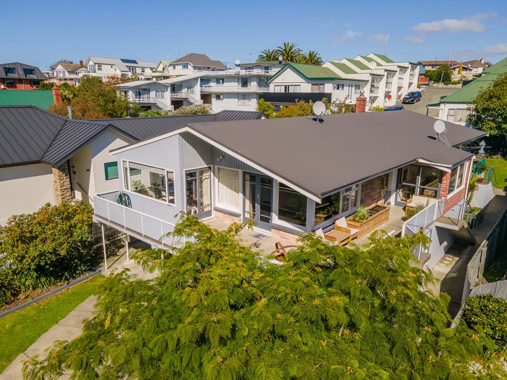 Close to Caroline Bay