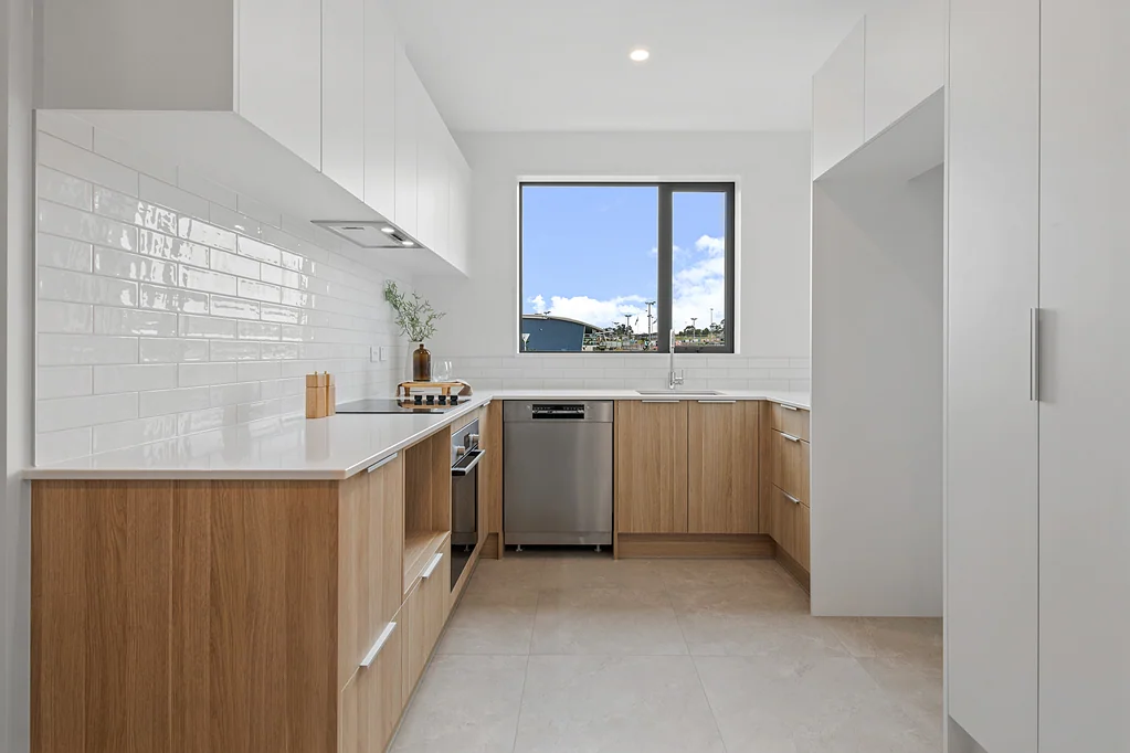 Saint Johns 3房  Brand New Home with Mountain Views