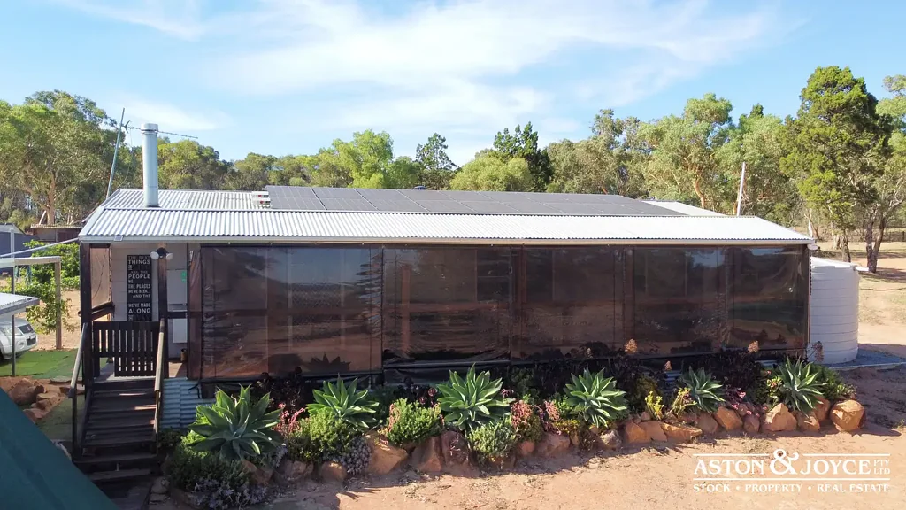 Grenfell  PRIVACY, VIEWS & COMFORT