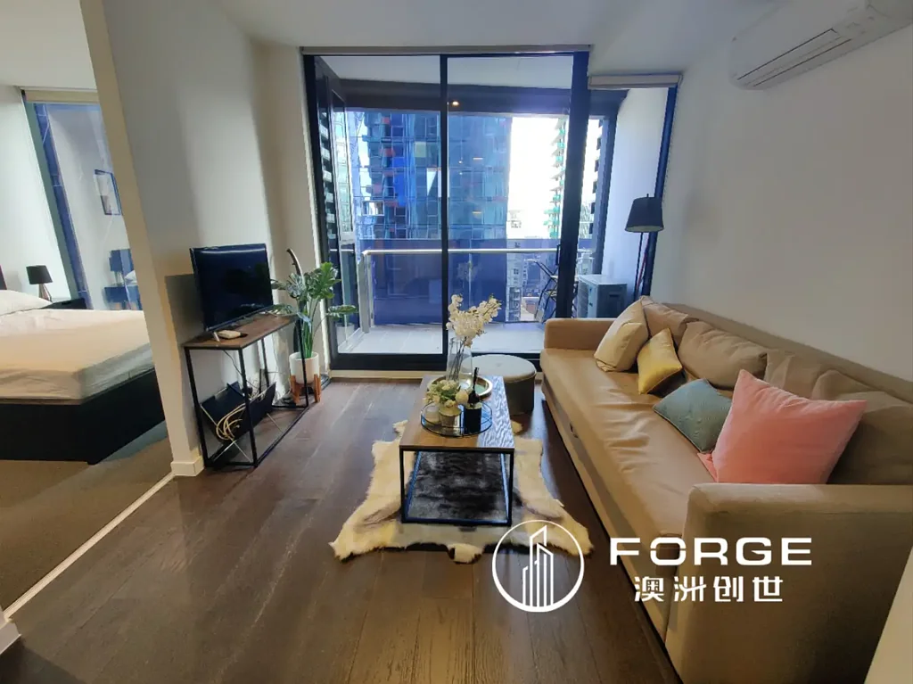 Well Designed Furnished Home Near Southern Cross Station