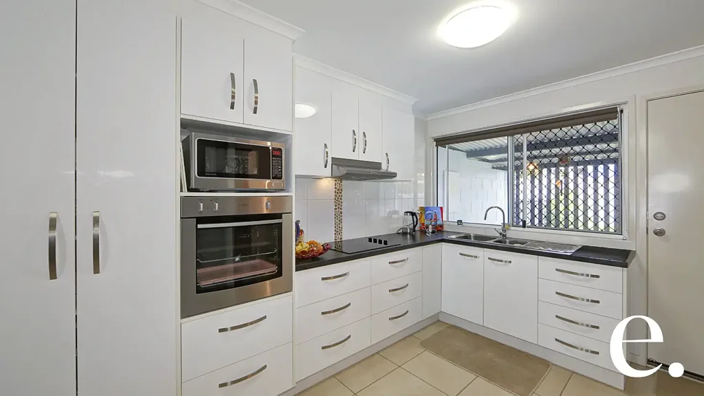 Neat & Tidy Unit in Quiet Location