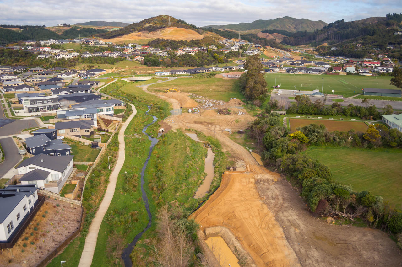 Resolution Drive, Whitby, Porirua, 0 habitaciones, 1 baños