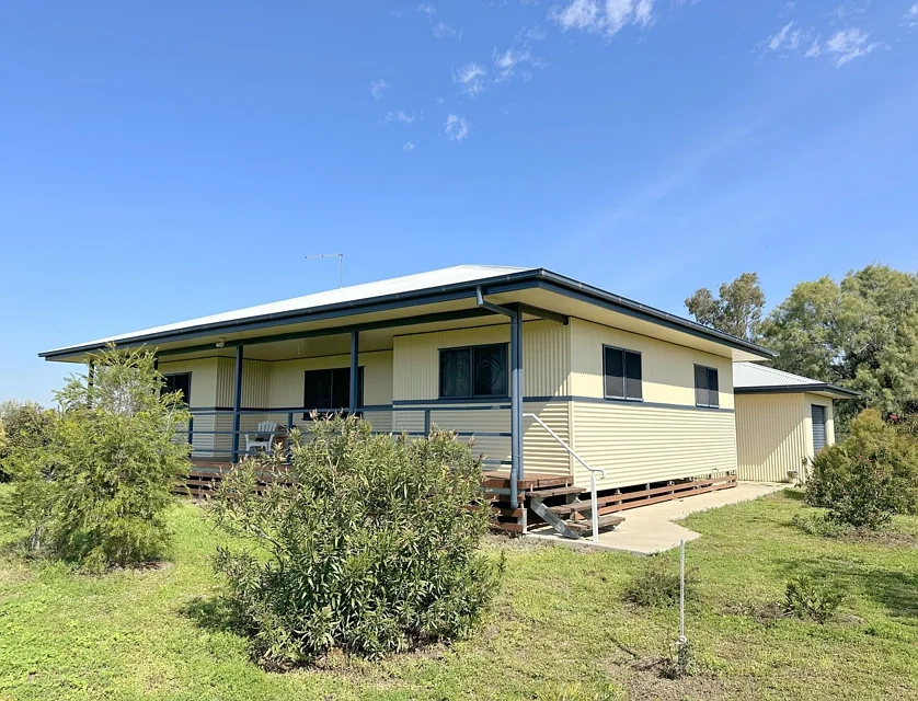 48 Bingara Road, Moree, NSW 2400, 2 Kuwarto, 1 Banyo, Lifestyle Section