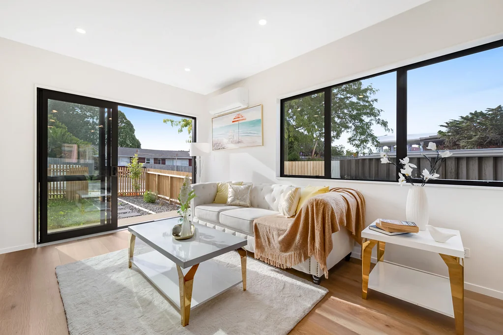 Pakuranga 2ห้องนอน Title and CCC issued | Present all offers