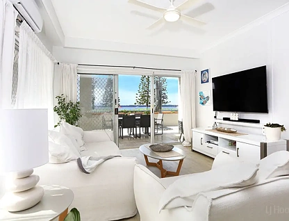 1A/522 Marine Parade, Biggera Waters, QLD 4216, 3部屋, 2バスルーム, Apartment