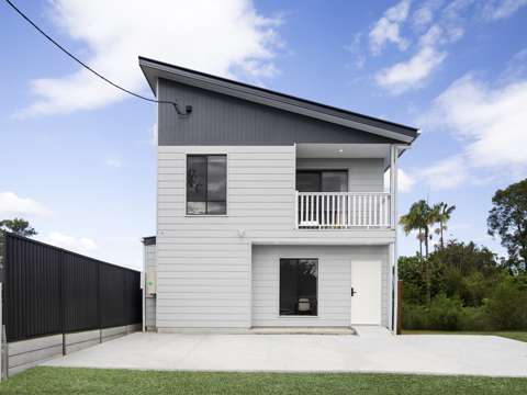Acacia Ridge 5 Bedroom Premium high set Rooming House