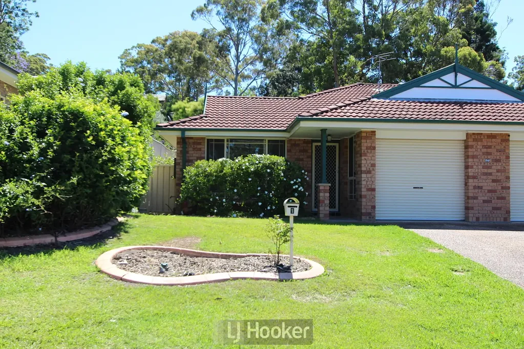 NEAT AND TIDY THREE BEDROOM DUPLEX WITH PRIVATE YARD