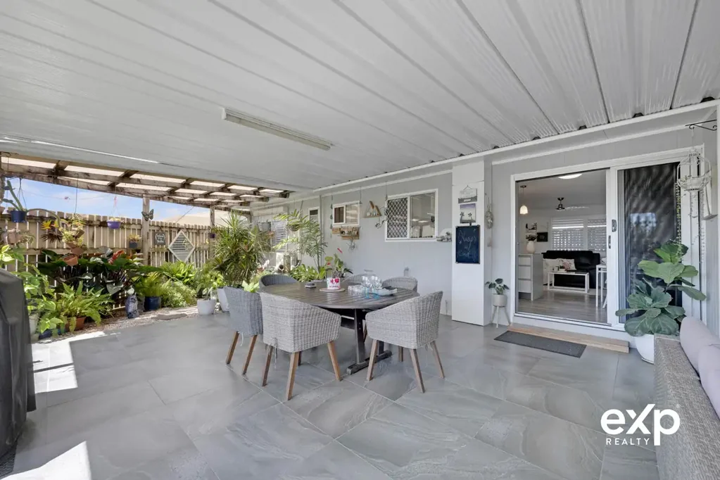 North Mackay 3Zimmer Immaculate, Upgraded & Made for Easy Living