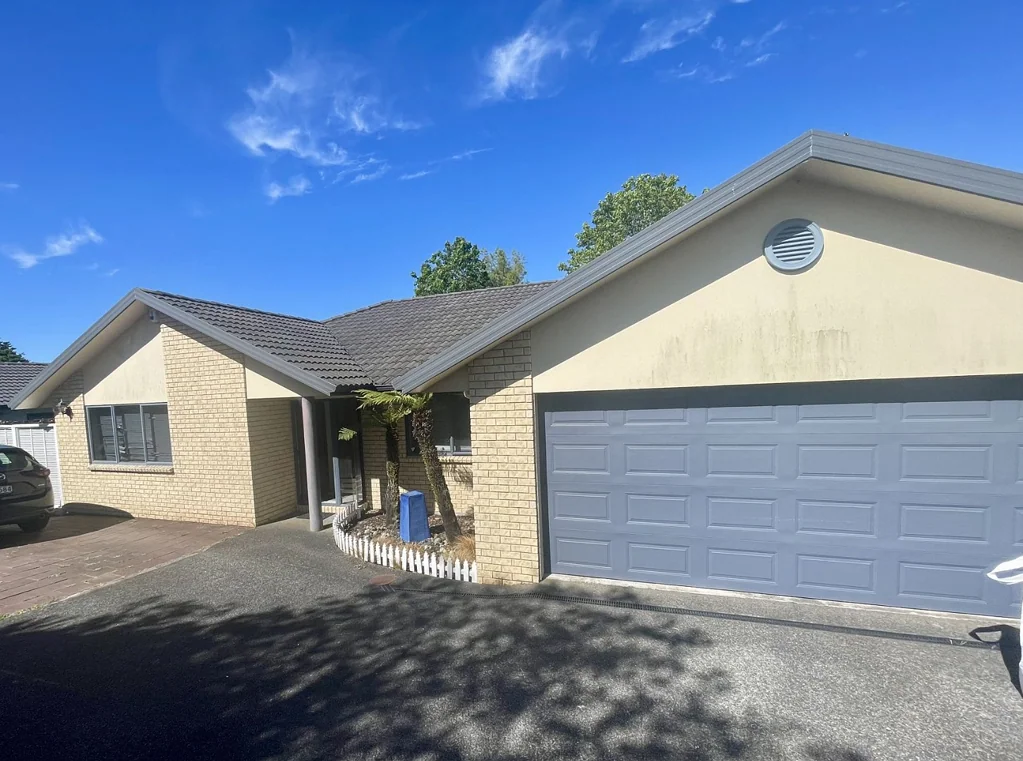 Private family home in the top school zone