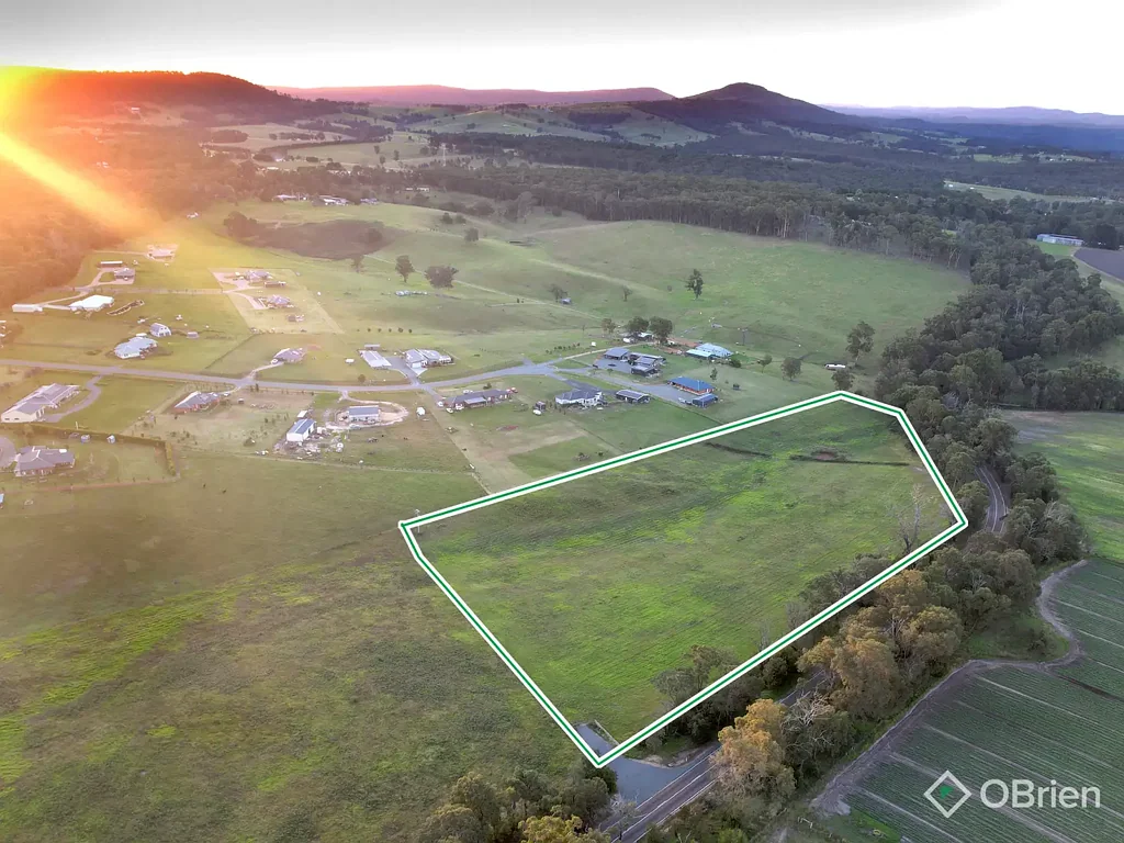 Mount Taylor Your Rural Dream Starts Here – Room for Kids, Ponies & More