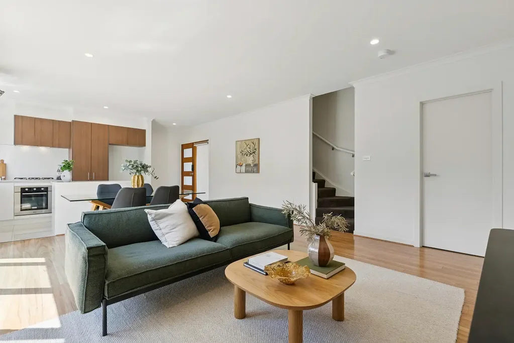 23/2 Clare Burton Crescent, Franklin, ACT 2913
