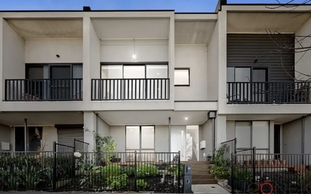 Wollert 3房  32 Macedon Parade wollert ,MODERN TOWNHOUSE WITH CITY VIEWS