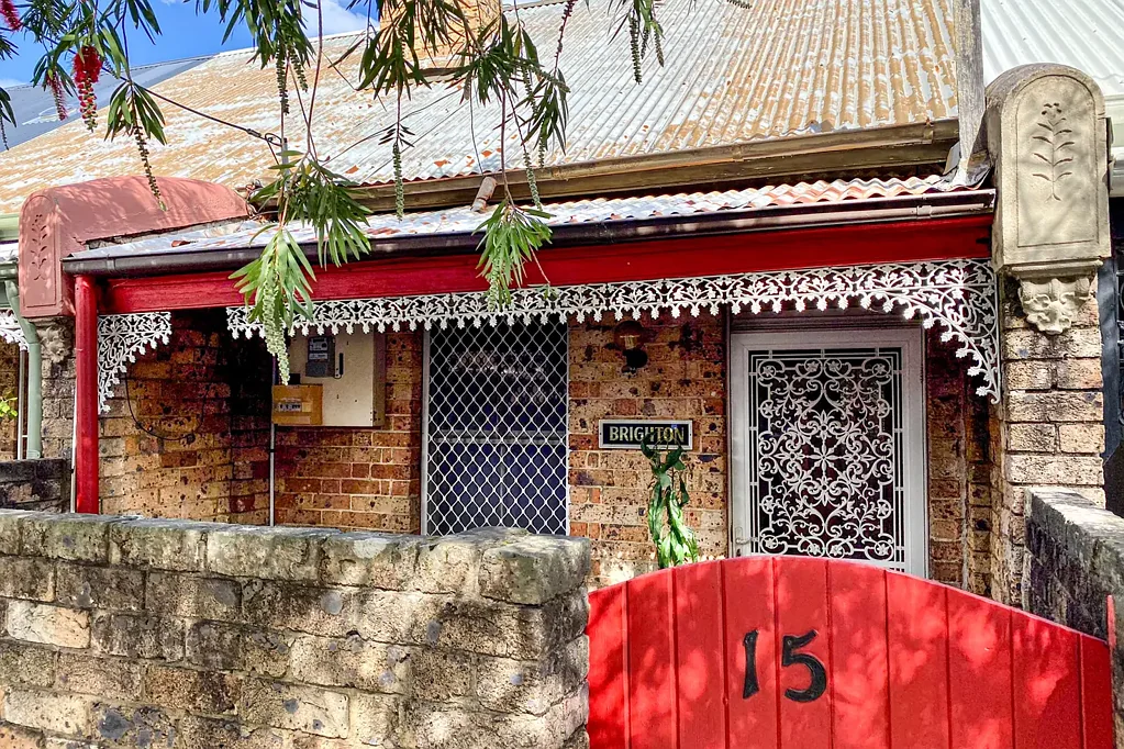 A Character Filled Victorian Cottage Ideal For Entertaining