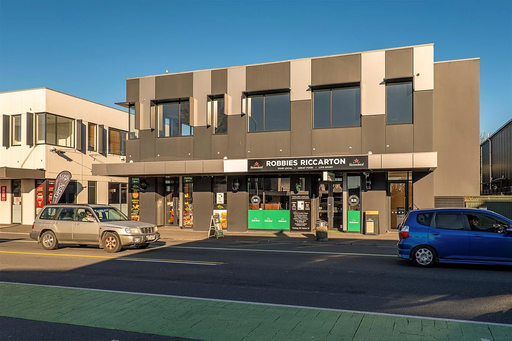 Riccarton High-Profile Blank Slate on Riccarton Road
