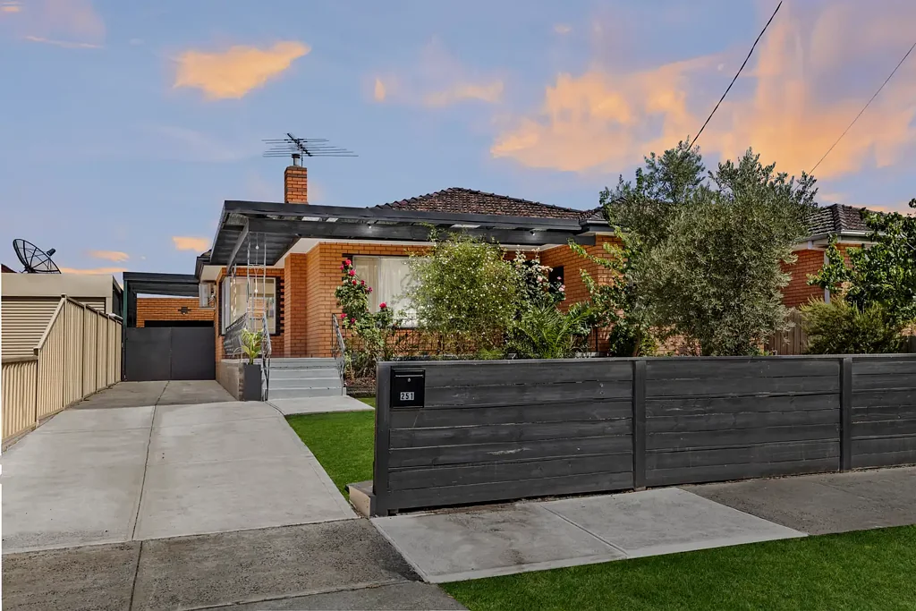 251 Dalton Road, Lalor, VIC 3075