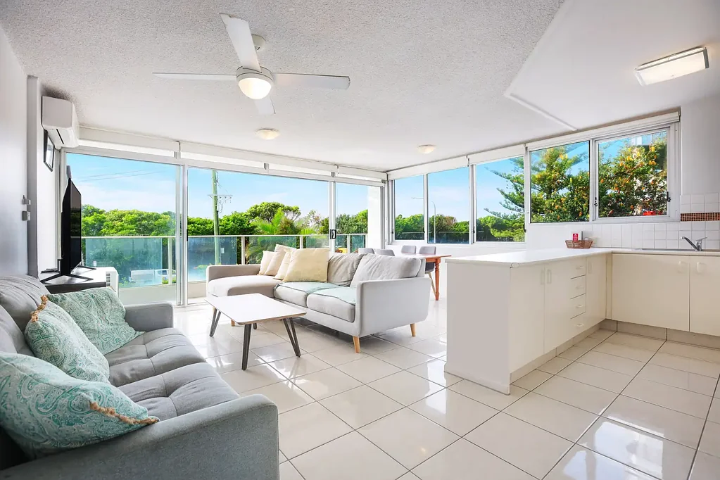 4/3508 Main Beach Parade, Main Beach, QLD 4217