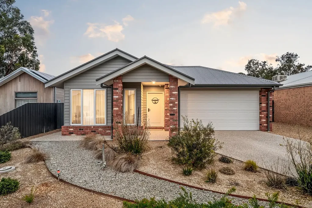 18 Daintree Drive, Winchelsea, VIC 3241