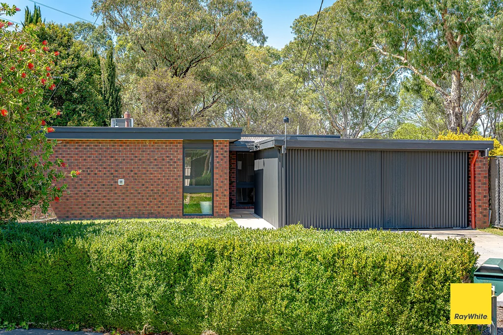 5 Belinda Avenue, Golden Square, VIC 3555