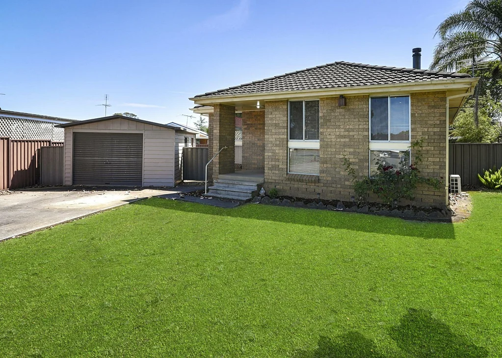 21 Lillas Place, Minto, NSW 2566