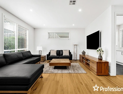 2c Caromar Street, Croydon, VIC 3136, 4房, 2浴, 独立屋
