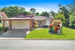 40 CLONAKILTY CL, Banora Point