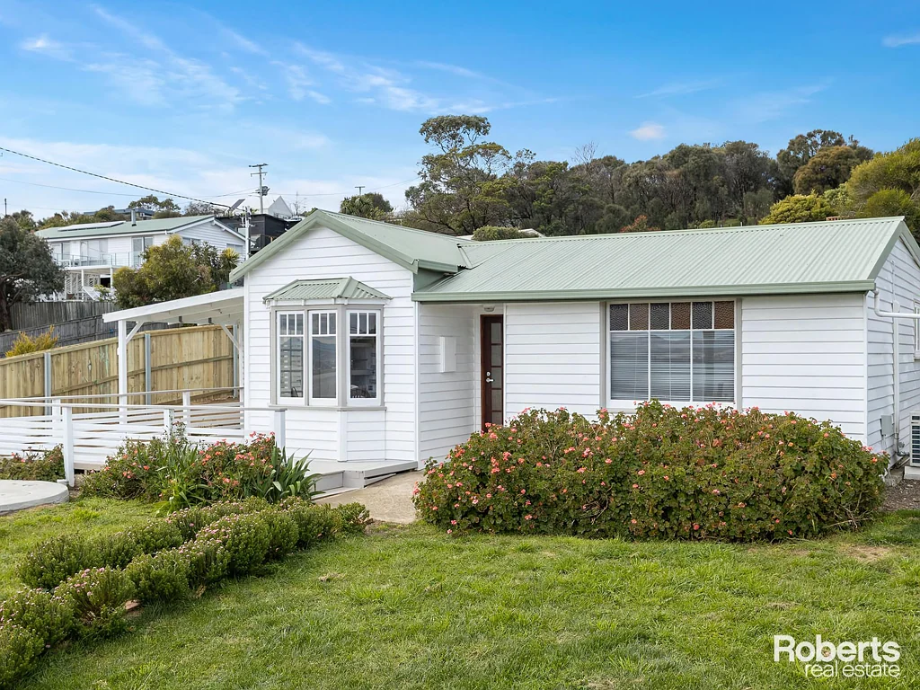 4 John Street, Lewisham, TAS 7173