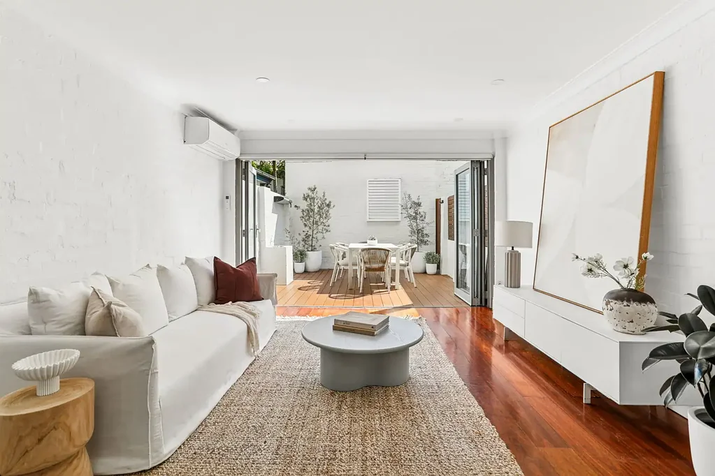 A spacious, light-filled inner city haven