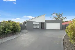 27 Hogbin Crescent, Sanctuary Point