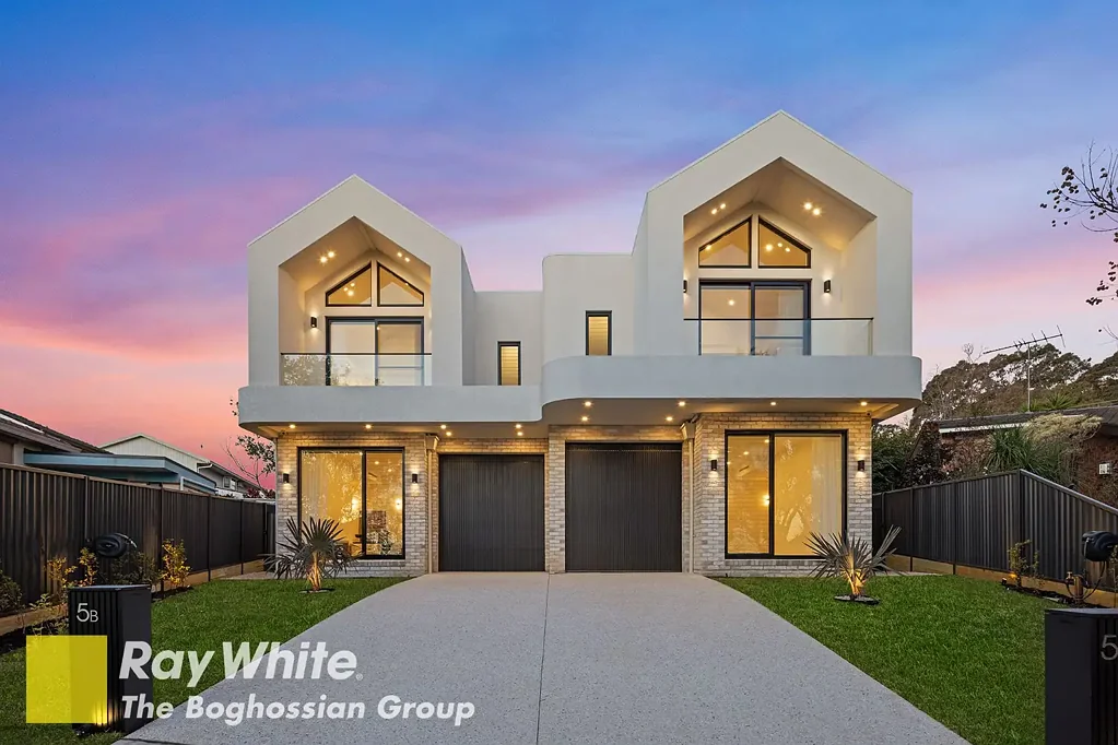 Georges Hall 4 Bedroom CHOICE OF 2 BRAND NEW DUPLEX