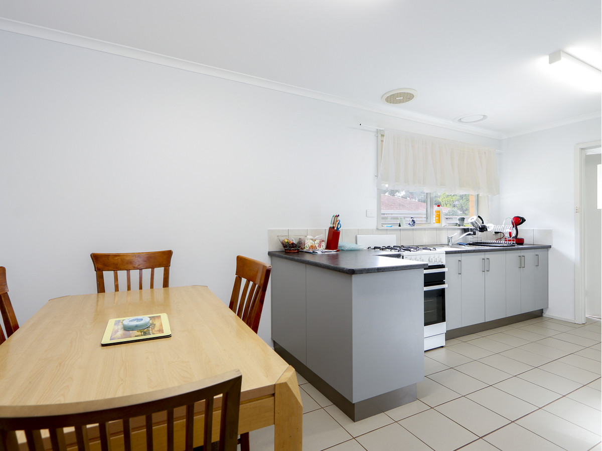 227 DAWSON ST, SALE VIC 3850, 0 chambres, 0 salles de bain, House