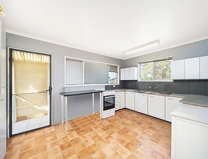 11 Gertrude Street, Redcliffe, Brisbane - Northern Region , 3 غرف, 1 حمامات, House
