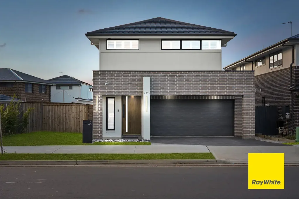 Marsden Park 4 Bedroom Spacious. Stylish. Serene. Everything you need in Marsden Park