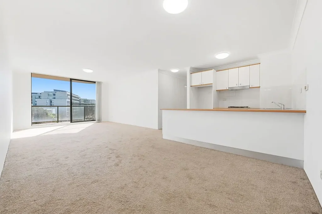 North facing apartment in resort style complex