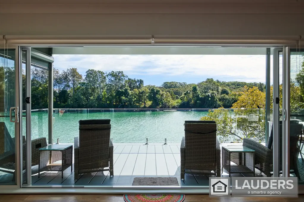 Old Bar 4Habitaciones Private Waterfront, in Town