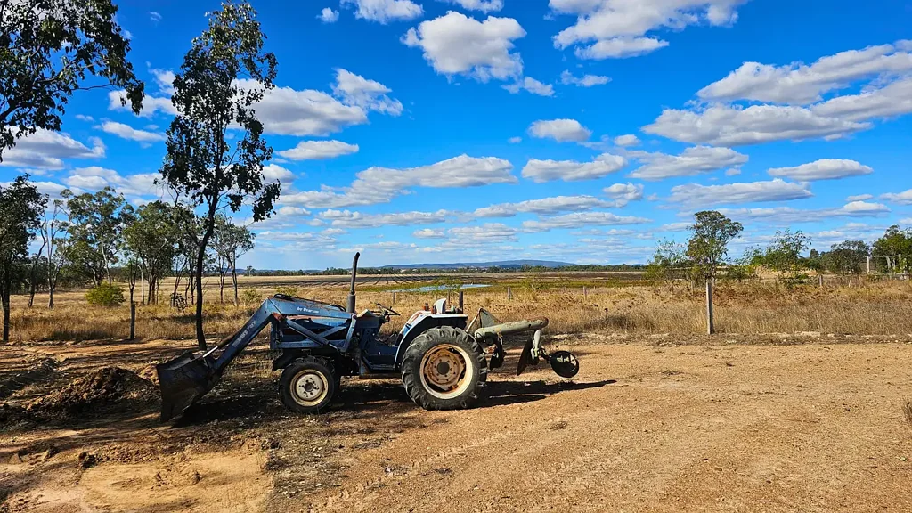 Wetheron  Off-Grid Freedom, Country Views and Practical Potential, 2.74 acres