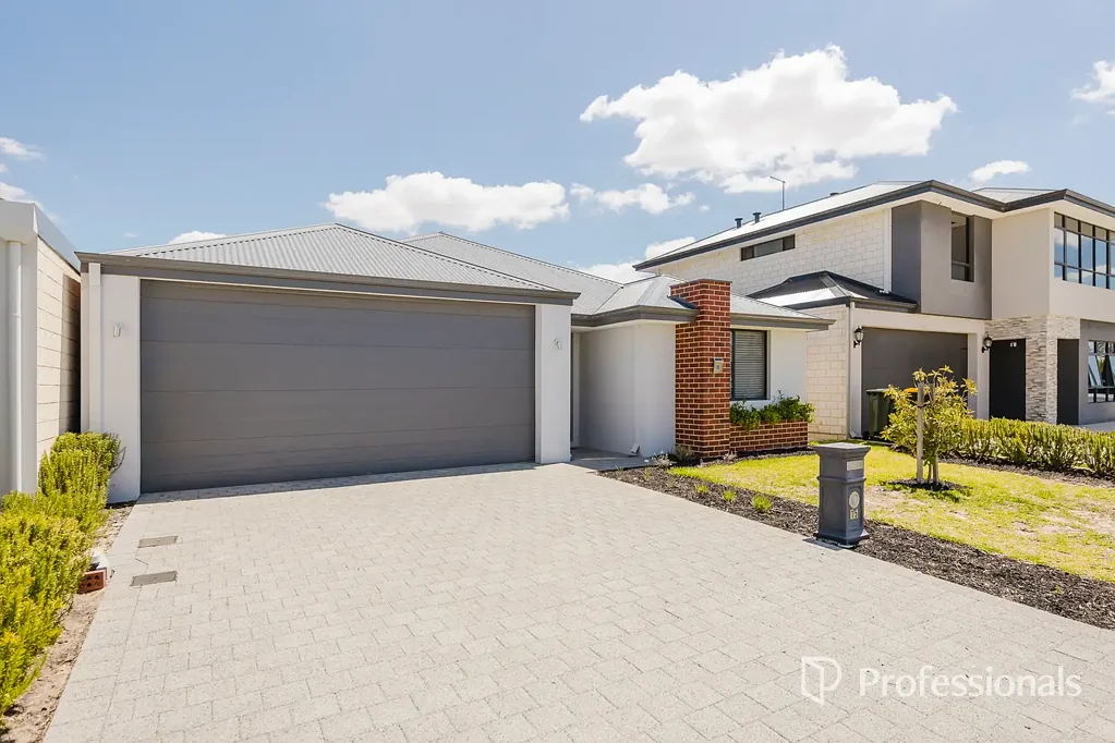 15 Darwell Way, Aveley, WA 6069