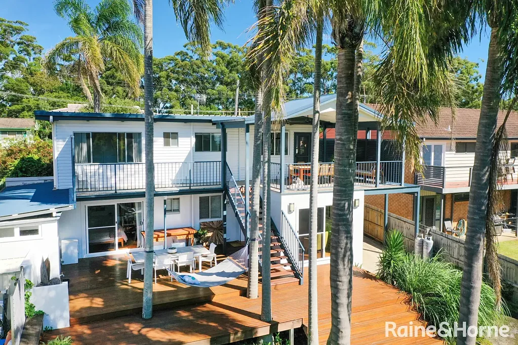 Mollymook Beach 4ਬੈੱਡਰੂਮ Coastal Charm Meets Relaxed Living