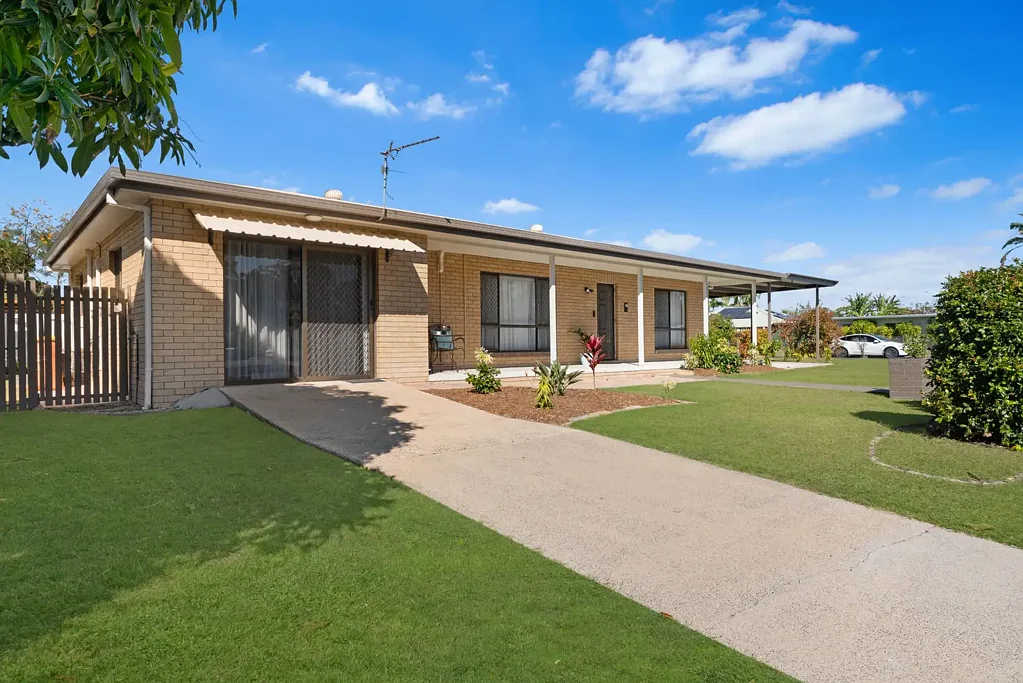 Urangan 3બેડરૂમ Move In, Spread Out & Make It Yours!