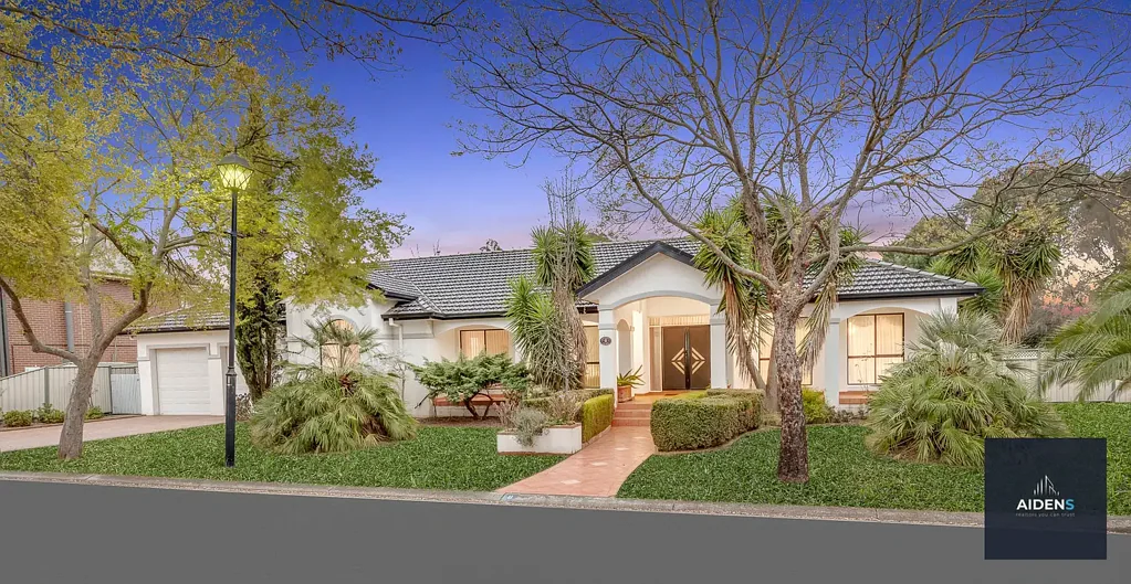 Caroline Springs 4ห้องนอน Luxury Family Home on Expansive Block in Elite Location
