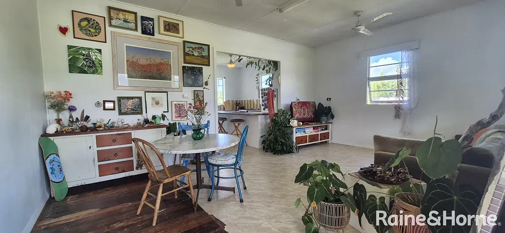 Mossman 3ห้องนอน Tall & proud - Original 1960's Highset Home