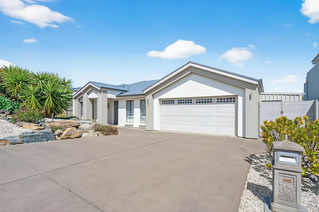 3 Fairway Drive, Mccracken, SA 5211