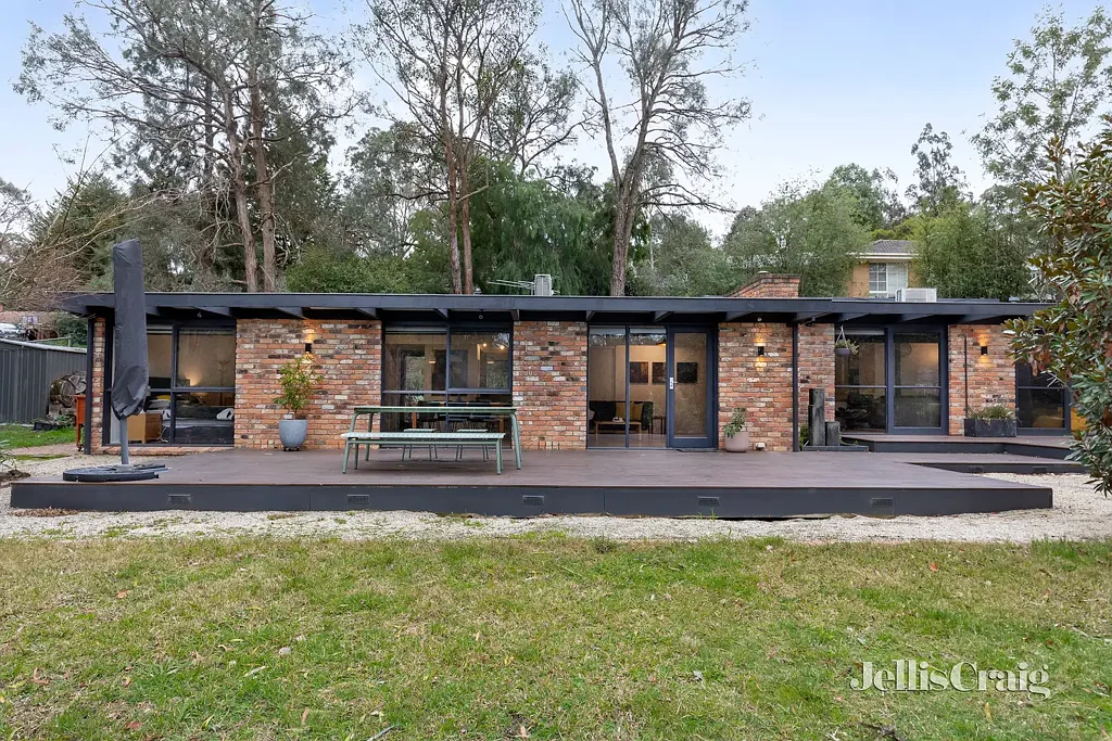 Architectural Elegance Surrounded by Nature