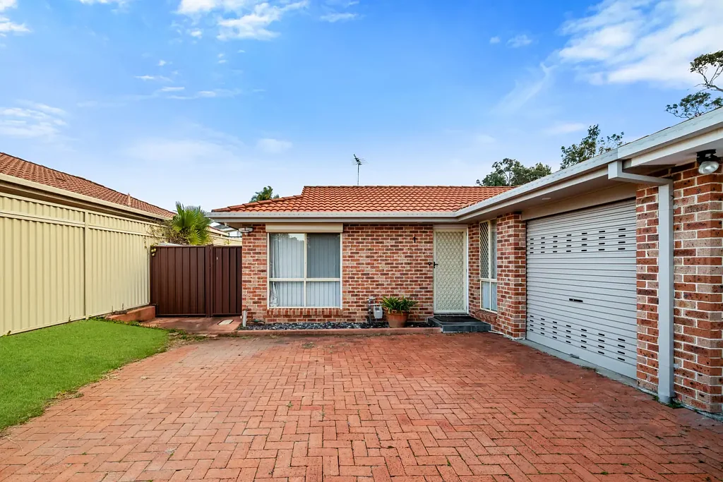 1/19 Pontiac Place, Ingleburn, NSW 2565
