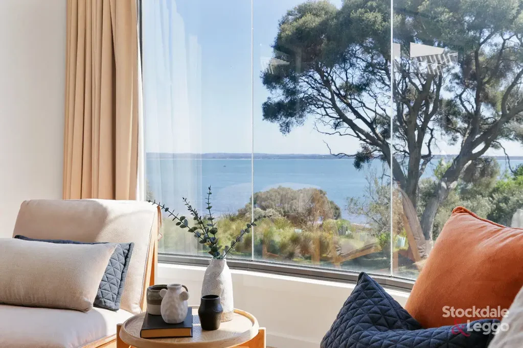 Cowes 3 Bedroom Absolute Foreshore: Your Private Front-Row Seat Forever